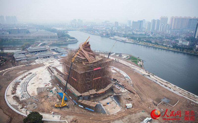 現(xiàn)全球最大關(guān)公青銅雕像,目測(cè)宇達(dá)施工(圖)